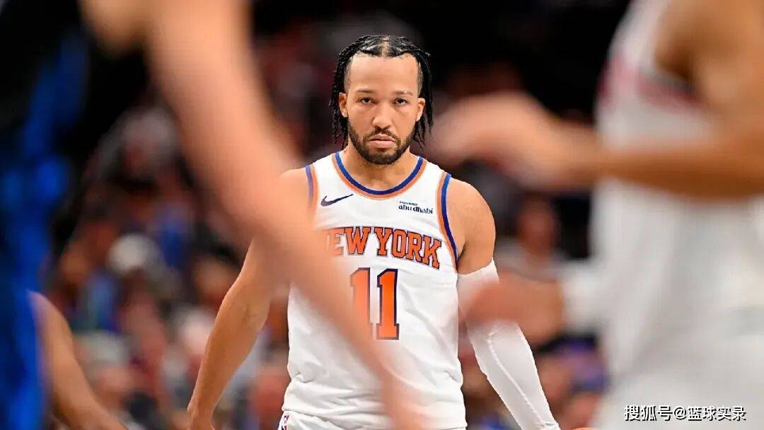 开云体育中国官网-雄鹿翻盘猛龙，布伦森高光表现