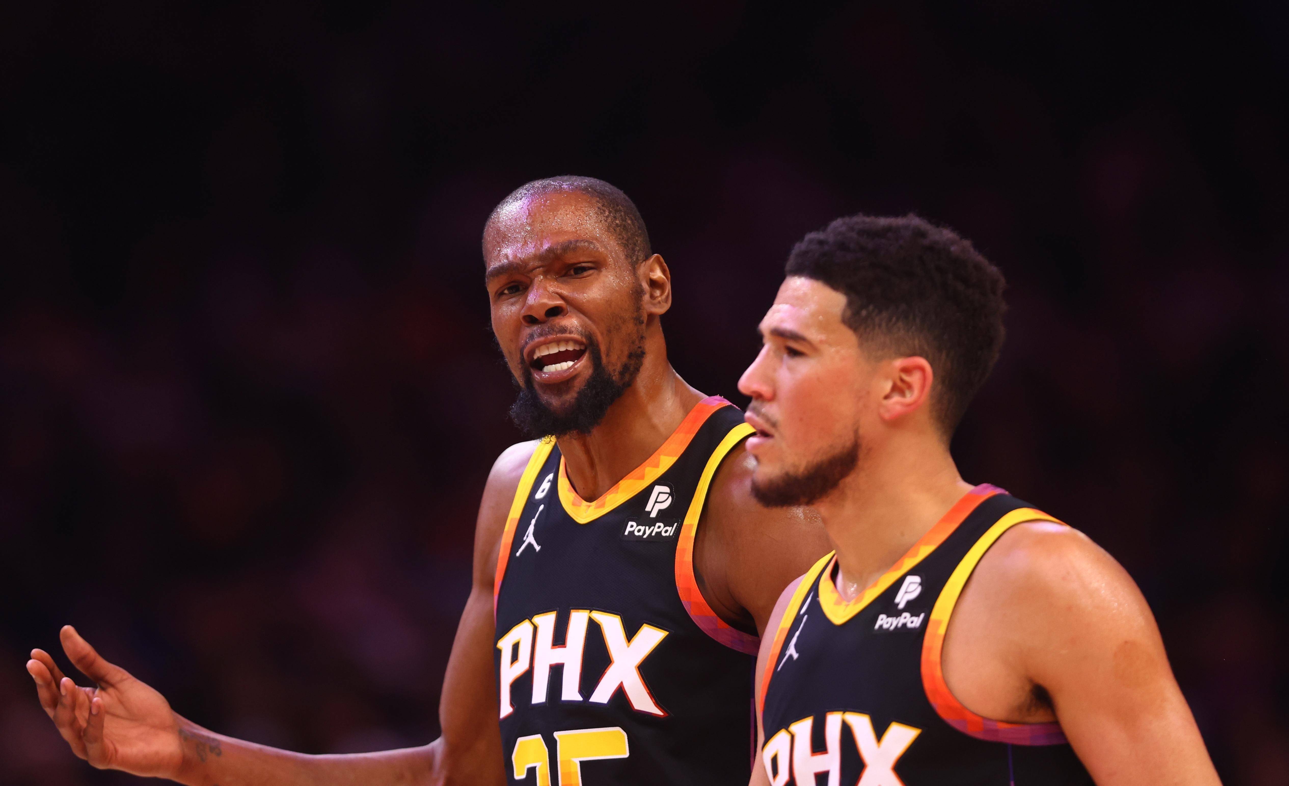 开云体育官网-山东队绝杀马刺，布克关键制胜