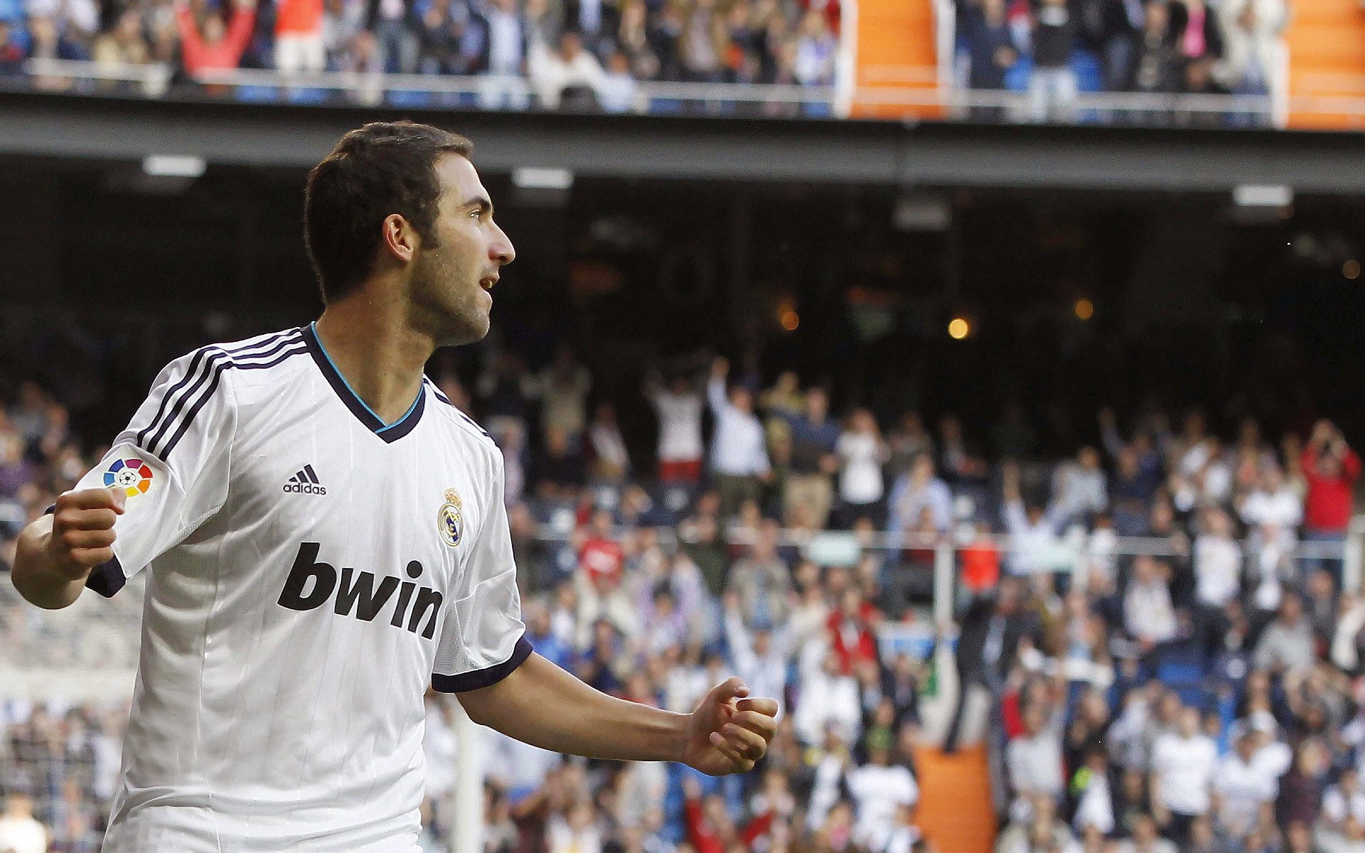 开云体育入口-冰与火之歌，米切尔点燃北境赛场，吉林虎啸踏平辽宁不败金城